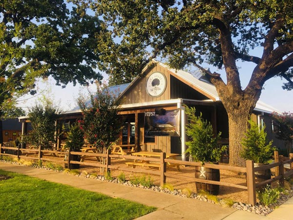 The Tipsy Oak - Arlington, TX